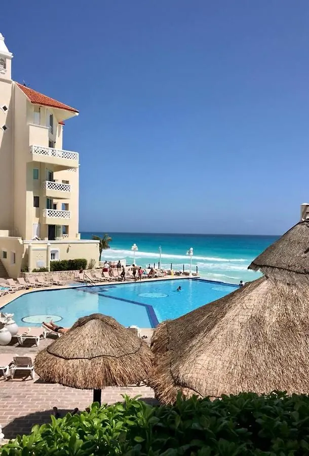 Ocean View Cancun Beach Duplex 0*,