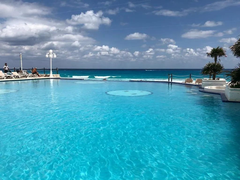 Apartment Ocean View Cancun Beach Duplex